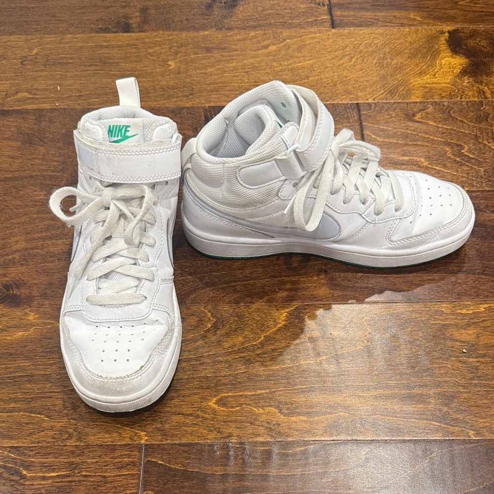 Nike Kids' Court Borough Mid 2 sneakers in white, size 5Y